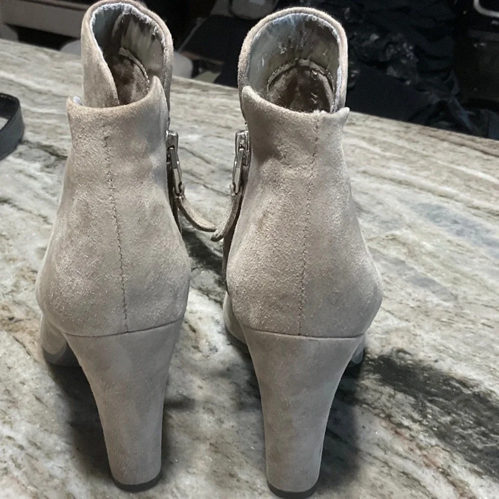 Sam Edelman Shelby Ankle Boots Womens 5M Suede Block Heel Taupe Booties